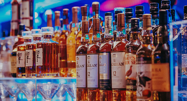 酒吧加盟店